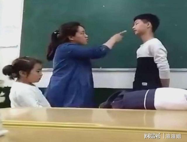 三名小护士一夜之间两名被侵犯死亡事件细节还原后让人心酸！(图1)