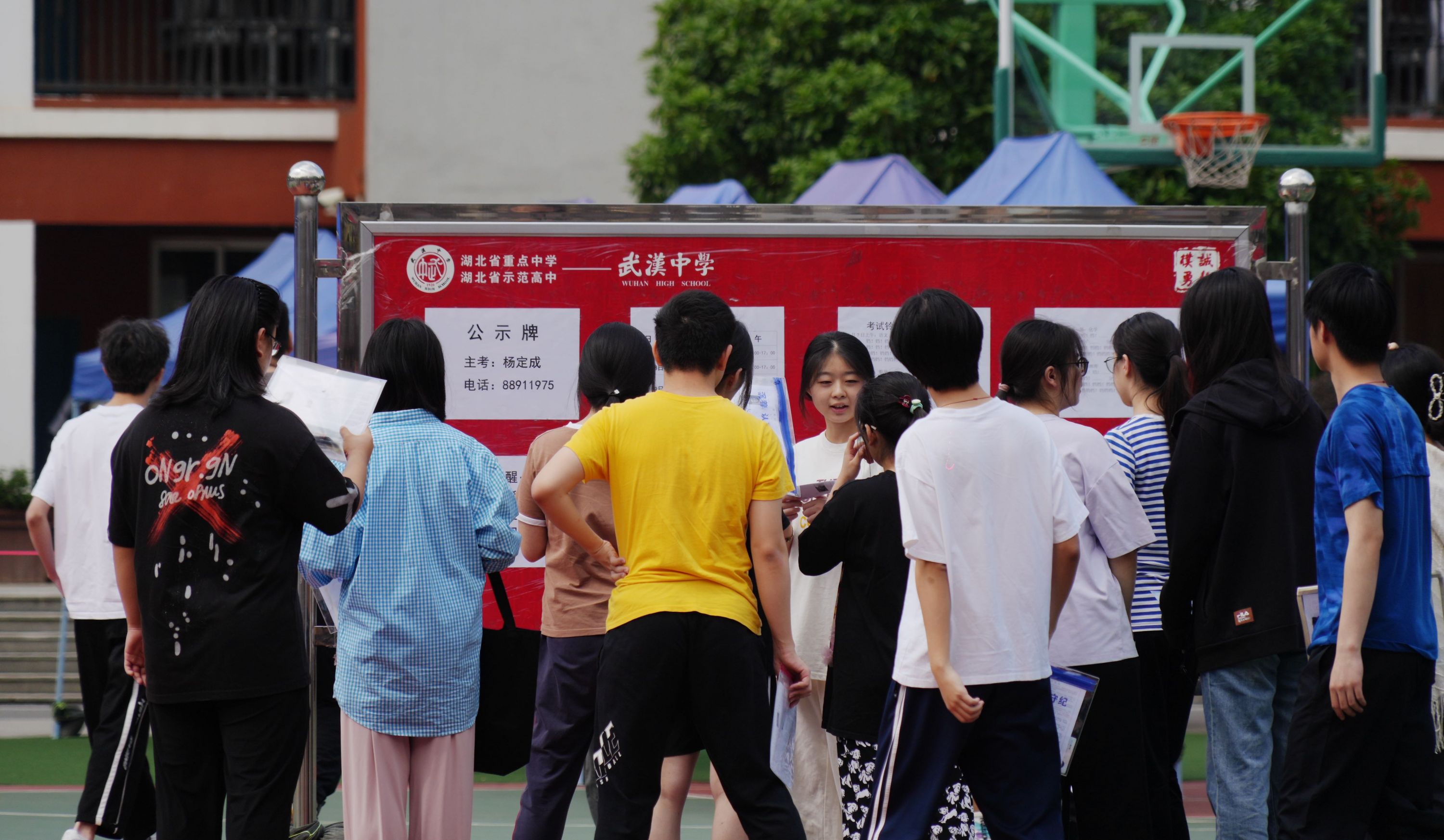 考点贴心学生安心武汉考生今日看考场(图3)