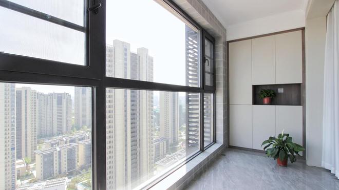 为何越来越多人放弃落地窗封阳台选择用这4种方式美观且省钱(图2)