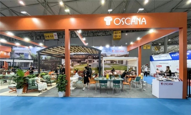 室外生活艺术的创新演绎——TOSCANA品牌在成都国际家具工业展览会上大放异彩(图2)