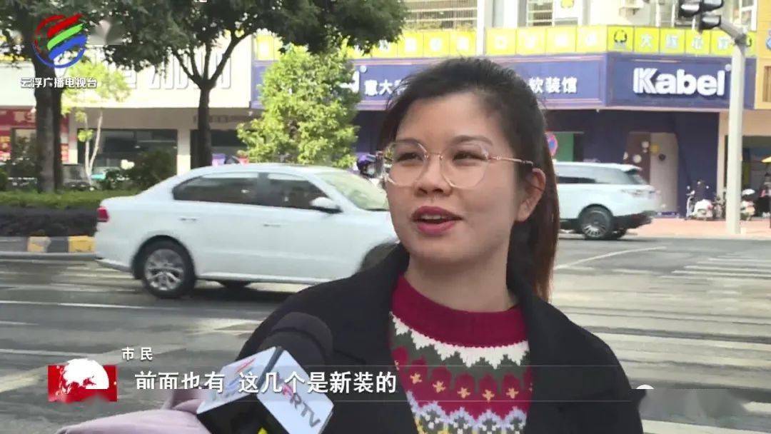 云浮城区这些地方增设53个遮阳篷！为途经的群众遮阳挡雨(图2)