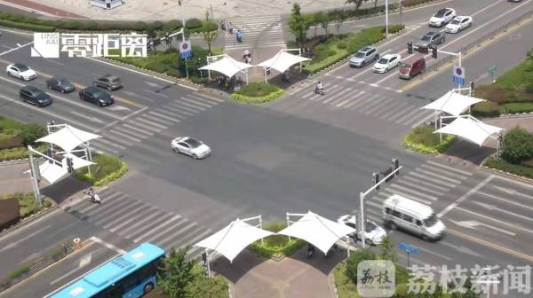 大热天等红灯太晒了？遮阳棚帮你来降温(图4)
