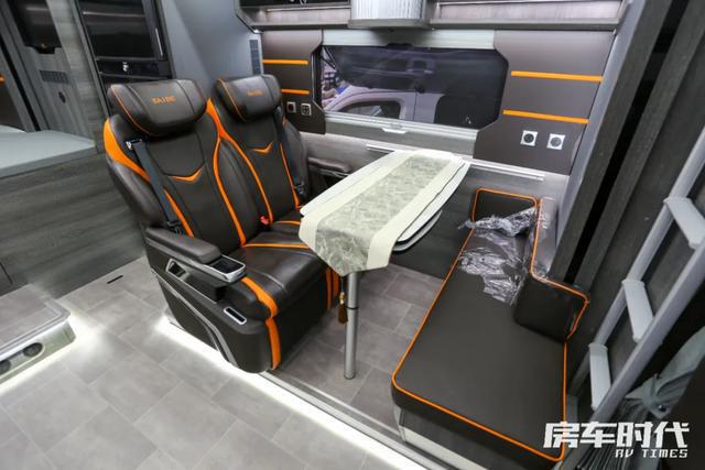 实拍赛德房车远航24MAX——旗舰品质能否匹配128万的定价(图8)