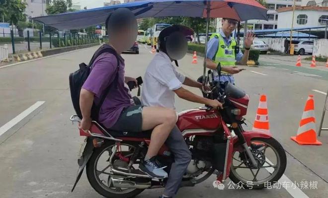 电动车不能用遮阳伞？替代方案来了车主：别让夏天骑车变得太难(图6)