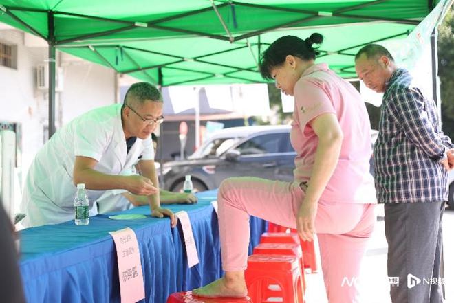 科普接地气互动很热闹健康集市为梅州蕉岭送上健康大礼包(图6)
