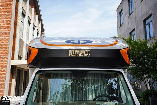 结构设计显功底大水大电叠加无敌内净高！戴德T8驭风小额头房车(图5)