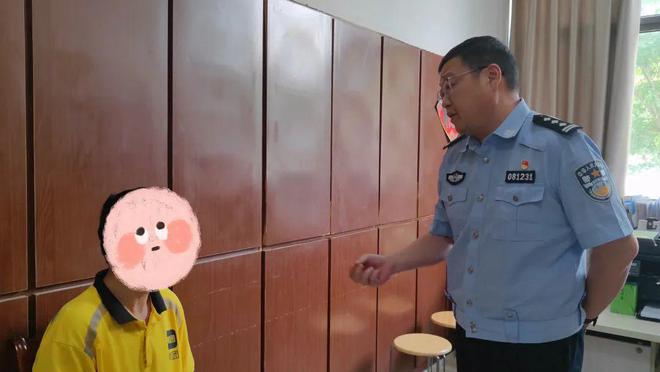 惊人举动！淮安一名外卖骑手竟做出这样的事情(图1)
