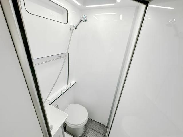 晶马乐行M800全顺T8底盘豪奢布局商旅兼备(图8)