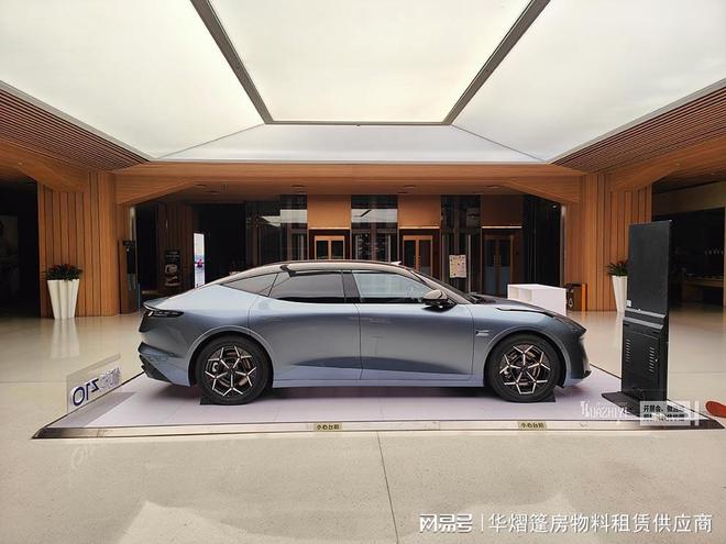 郑州地台出租布置永威木色领克车展(图1)