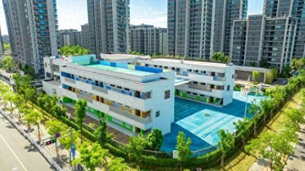开学在即前湾新区一批新学校抢先看(图1)