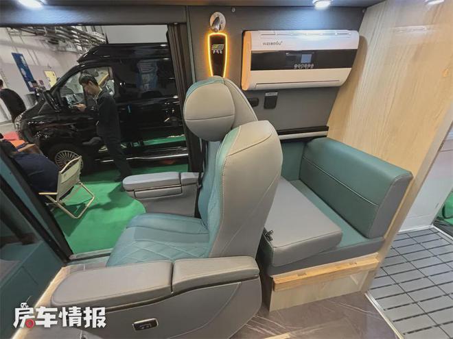 能当MPV开的福特房车都带独立航空座椅第二款今年特受欢迎(图15)