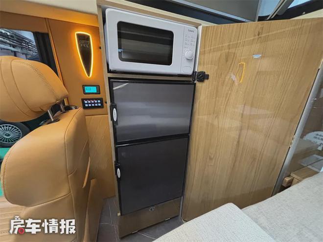 能当MPV开的福特房车都带独立航空座椅第二款今年特受欢迎(图23)