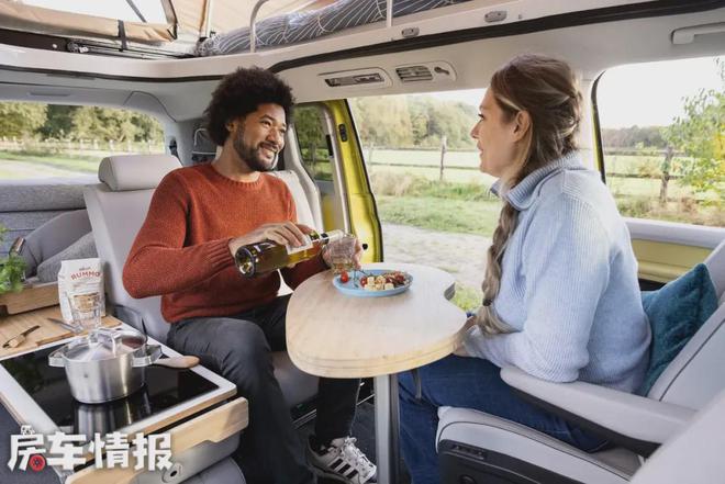 这样的设计也太好用了！新款大众纯电露营车能睡5口人带小厨房(图7)