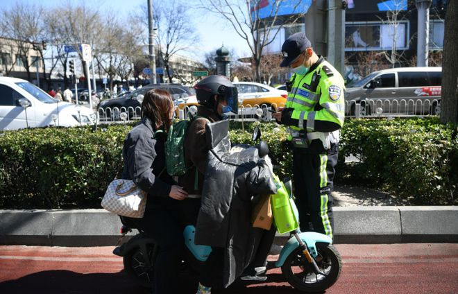 2025年电动车管理迎新变化符合“2改3不带”要求车主注意了(图5)