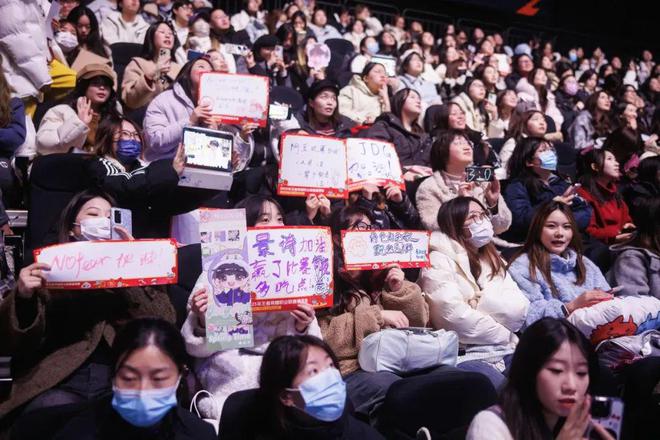 黄浦滨江全新电竞地标启用预计全年吸引18万人次观赛(图2)