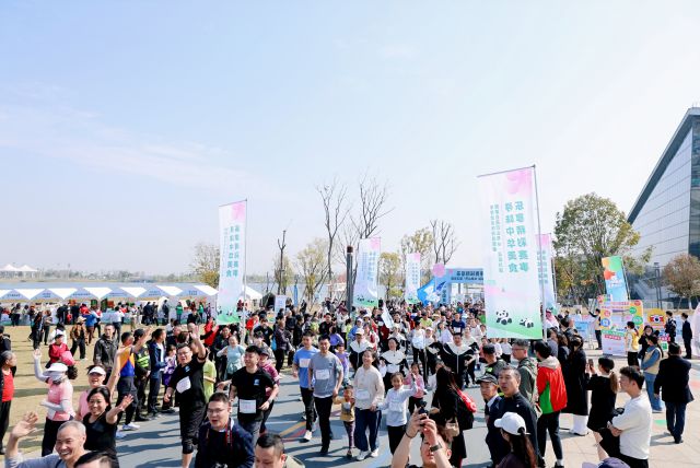 帐篷下的星辰大海第三届CSP成都露博会进行中(图3)