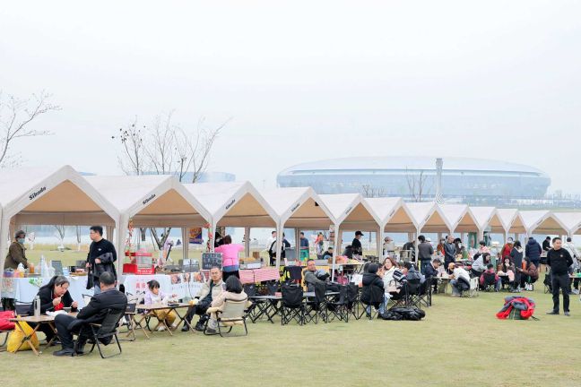 帐篷下的星辰大海第三届CSP成都露博会进行中(图1)