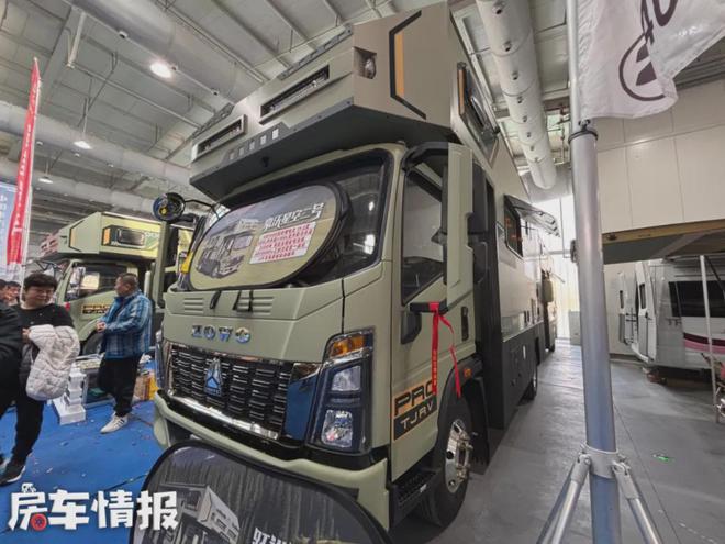 20多万的豪沃房车内部两室一厅自带19度电颜值不输越野车型(图1)