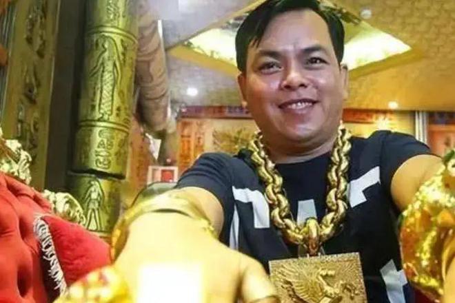 越南人炫耀：我一个月薪资600万越盾在中国算是土豪了吧？(图2)