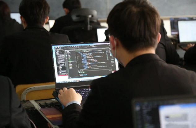 深耕教育行业数十年北京八维教育集团助力学生从校园走向就业(图1)