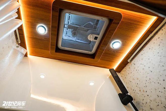 极高性价比-空间与实用的完美结合实拍大驰大腕200M(图11)