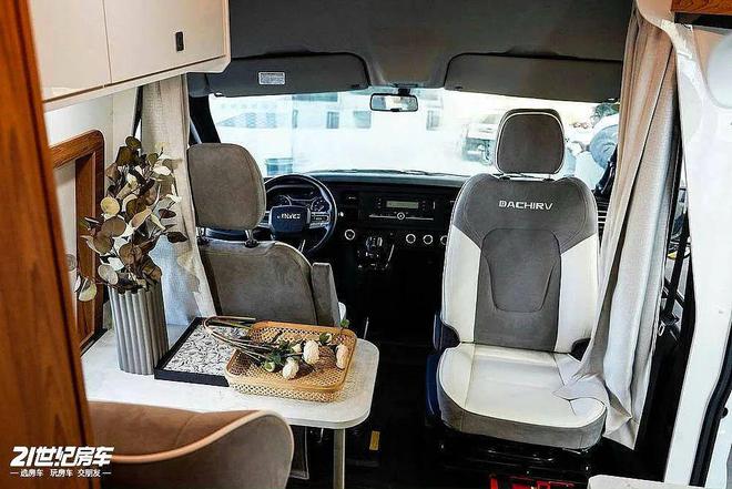 极高性价比-空间与实用的完美结合实拍大驰大腕200M(图8)