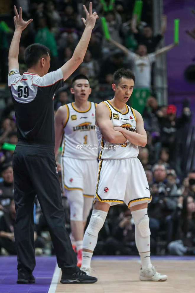 辽宁轻取北控！赛后听听各界媒体专家怎么说辽宁还是冠军级别(图2)