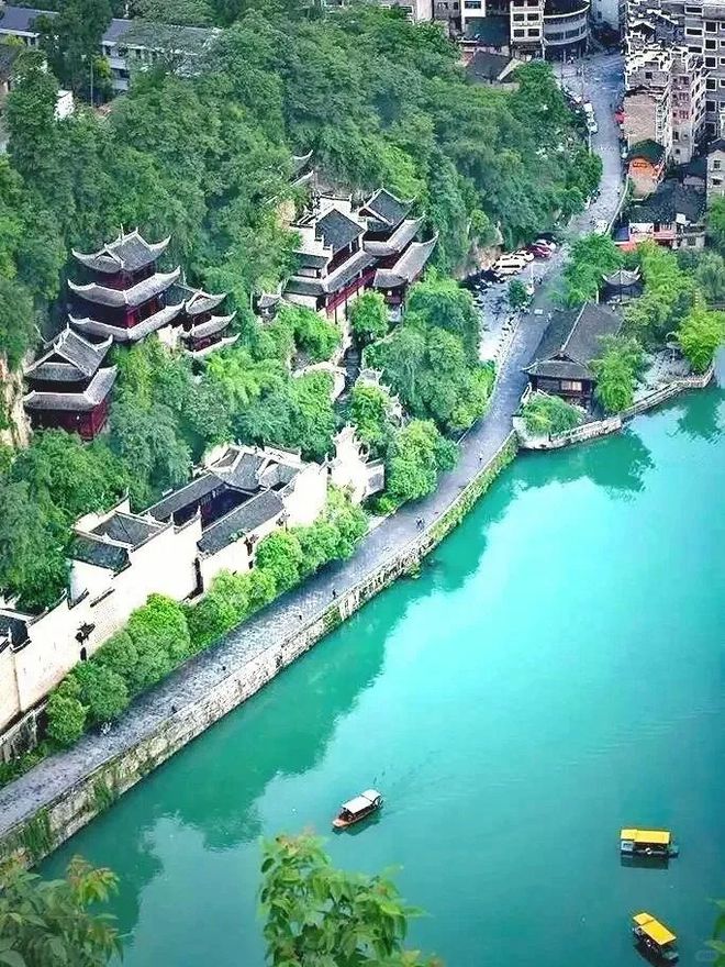 跟团去贵州5天要多少钱？跟团去贵州五天四晚费用千户苗寨攻略(图4)