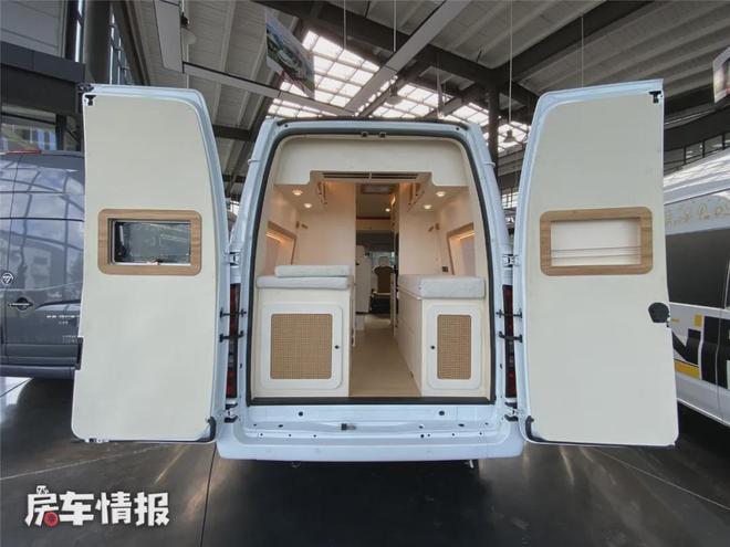 价格打下来了！20万出头就能玩的房车颜值做工都是同级天花板(图9)