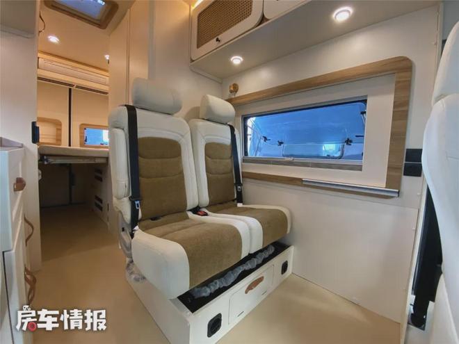 价格打下来了！20万出头就能玩的房车颜值做工都是同级天花板(图16)