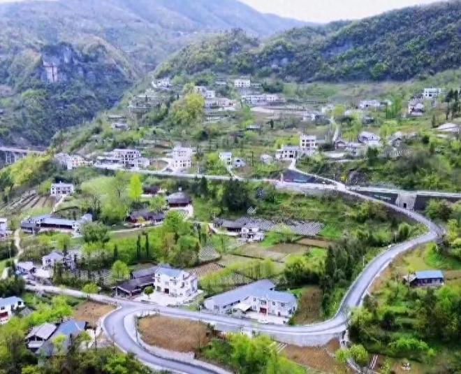 宜昌五峰县一日游十大必去旅游景点(图1)