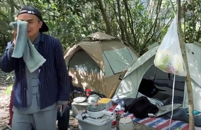 为何到上海送外卖两年还在住桥洞！37岁结不起婚看他爹就知道了(图8)