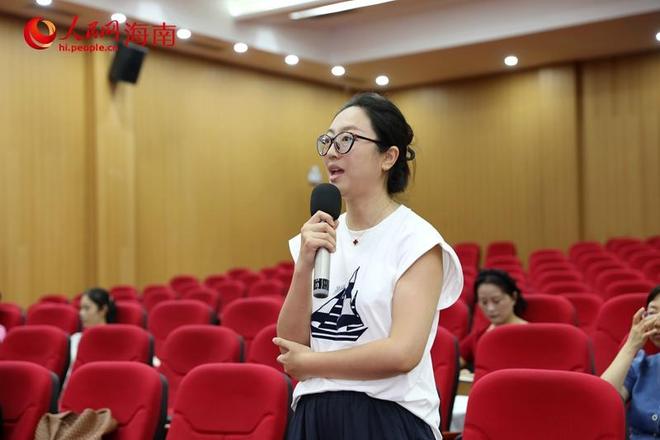 “寻美琼山”网络宣传晋级作品点评会圆满落幕专家助力精品创作(图6)