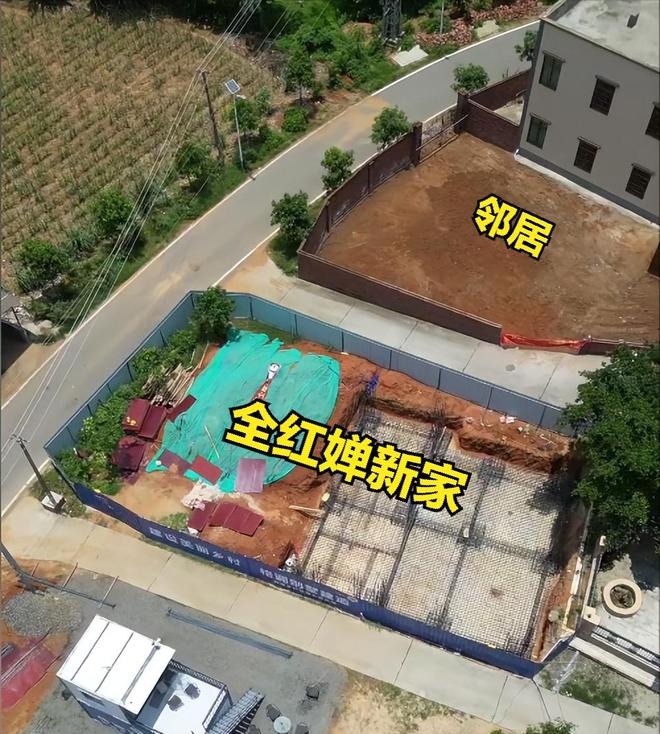 全红婵家一建房邻居家也开始行动全家地基质量被网友狂赞太过关(图8)
