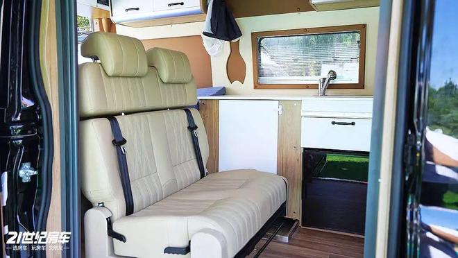 912北京房车展｜适合两口子的房车生活！阳光尚游露营车将亮相展会(图7)
