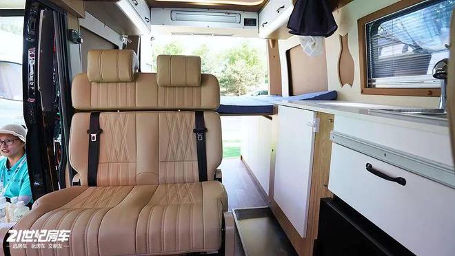 912北京房车展｜适合两口子的房车生活！阳光尚游露营车将亮相展会(图5)