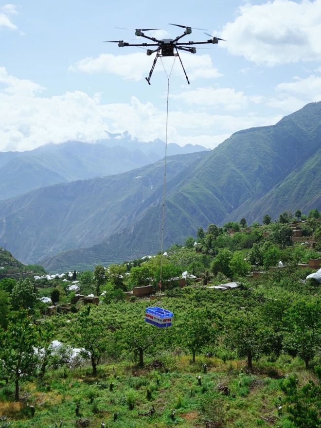 四川低空经济国资公司出手!无人机吊运+冷链运输汶川车厘子高效出山24小时直抵全国(图5)