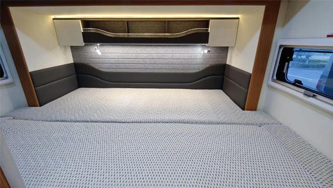 内部两室一厅家电齐全!节假日变身度假小屋豪华卓越品质出行(图8)