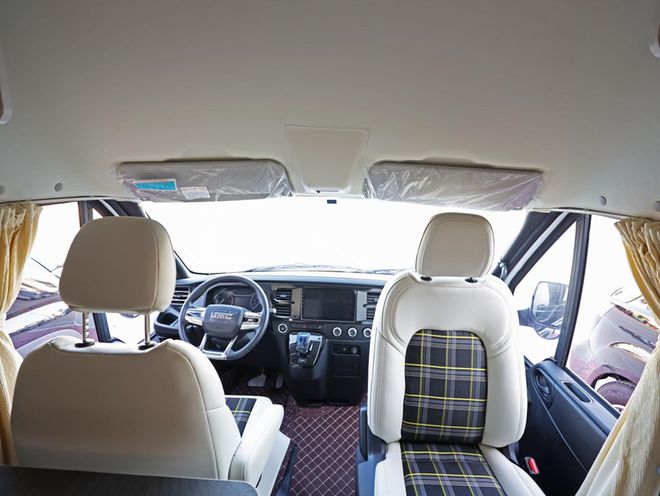 带小阳台的露营车11月28亮相成都房车展这内饰真漂亮(图4)