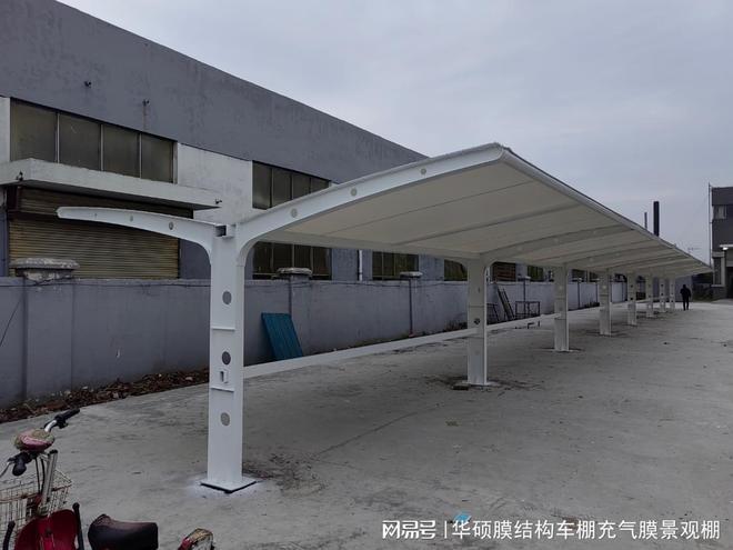 膜结构游泳池遮阳棚有哪些款式(图1)