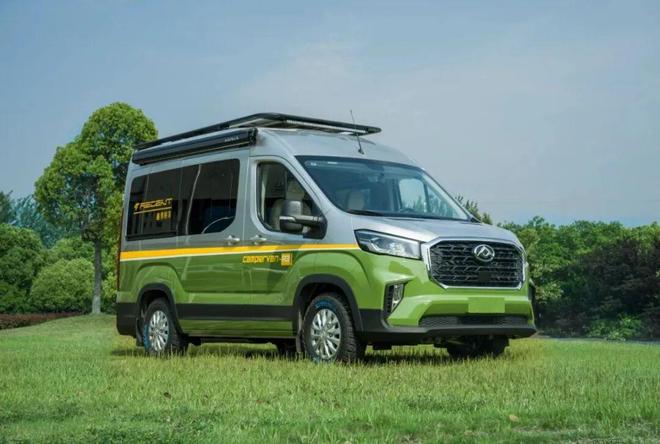 不到5米2的长度4座2卧!外观好评主要是好开也好用(图1)