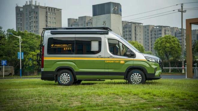 不到5米2的长度4座2卧!外观好评主要是好开也好用(图2)