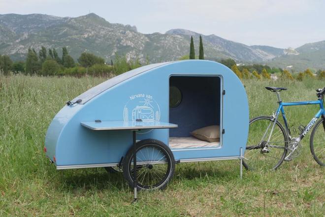 自行车也能拖房车？法国新款纳米露营车来了(图1)