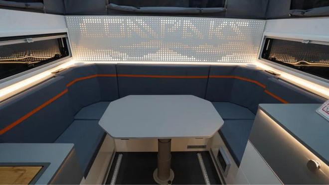 百万级房车到底长什么样?64L强擎公羊底盘公羊房车尽享奢华(图4)