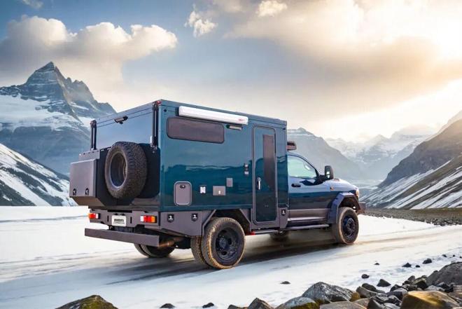 百万级房车到底长什么样?64L强擎公羊底盘公羊房车尽享奢华(图2)