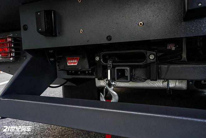 真全铝四驱越野房车!空间由你而定新星北斗Y600-C全时四驱定制房车(图12)