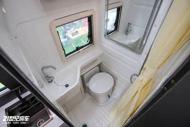 拓展40%空间纯电混动随心换！上汽π混动+双拓展凯岳山海S1Pro把舒适与节能都拉满了(图8)