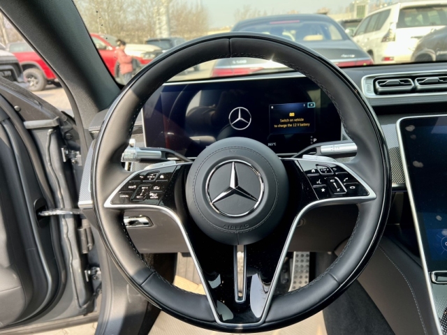 2025款奔驰S500AMG现车报价直降30万成就商务王者全国可分期(图5)