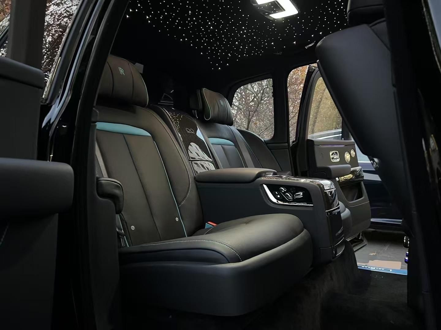 25款劳斯莱斯库里南四座星空顶含税最低价格多少(图5)