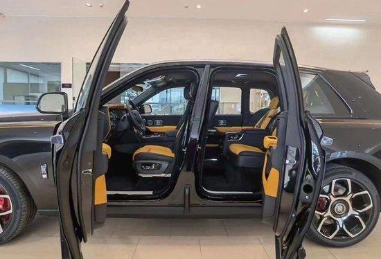 那里可以买到25款劳斯莱斯库里南现车最低仅售600多万可分期(图2)